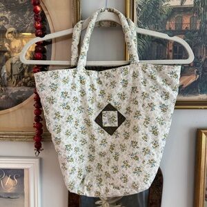 Vintage handmade quilted Floral Tote Bag